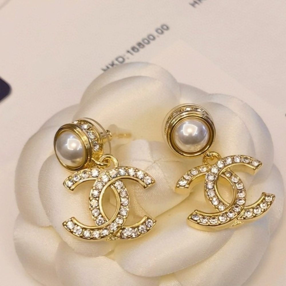 Chanel earrings - Picture 8 of 8